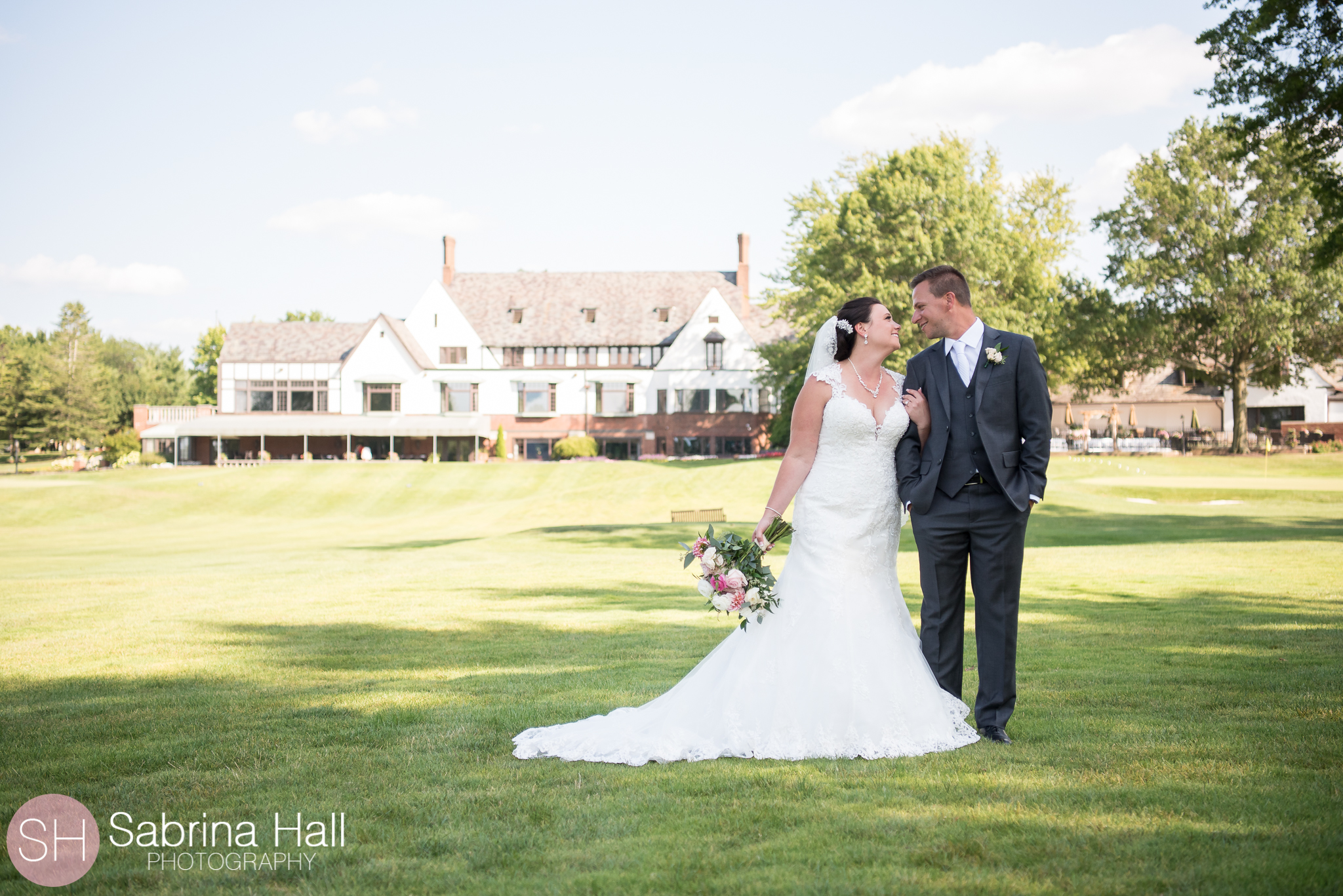 Sabrina Hall Photography Akron Wedding Photographer Canton