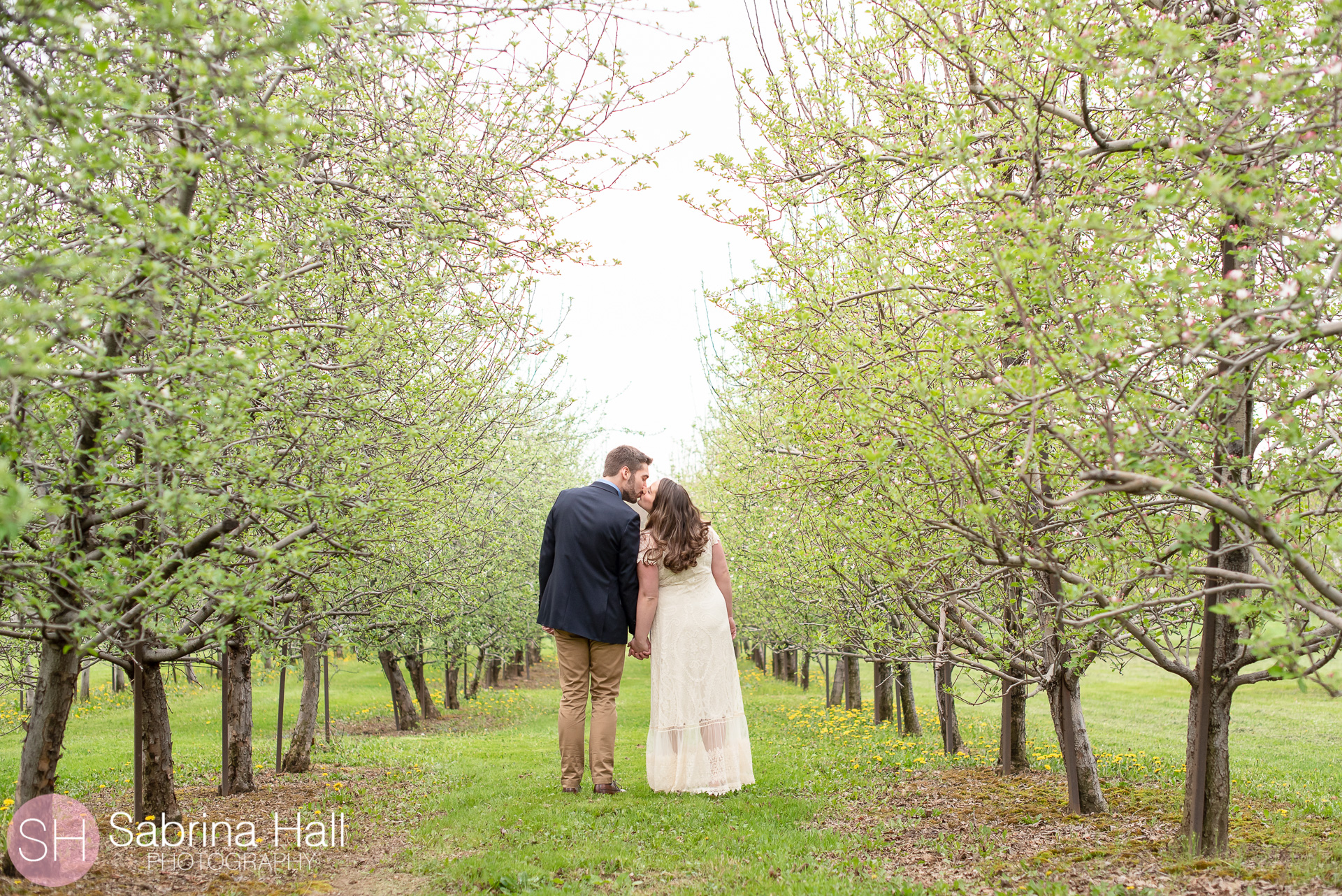 Akron Wedding Photographer