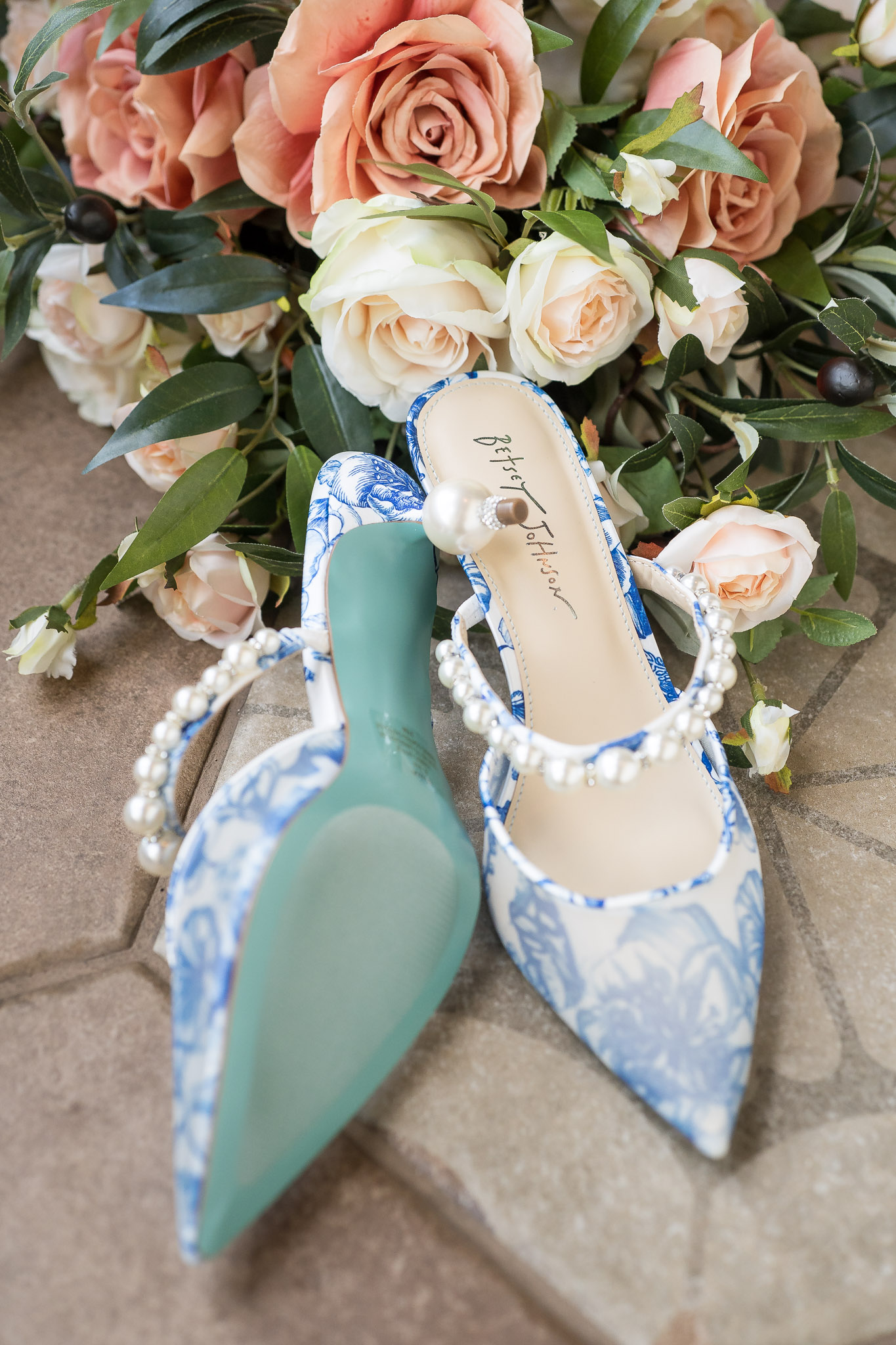 Gervasi Vineyard Conservatory Wedding