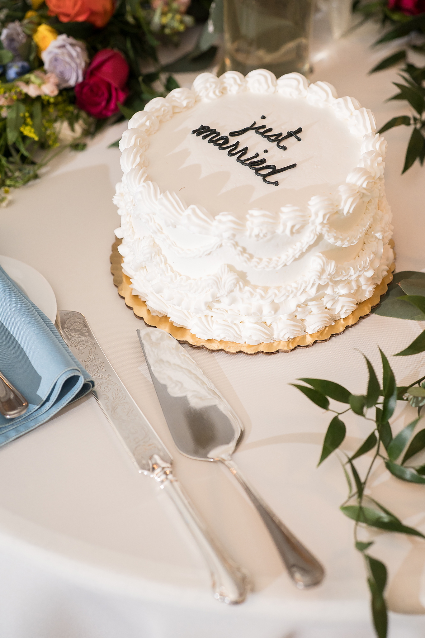 Gervasi Vineyard Wedding Cake