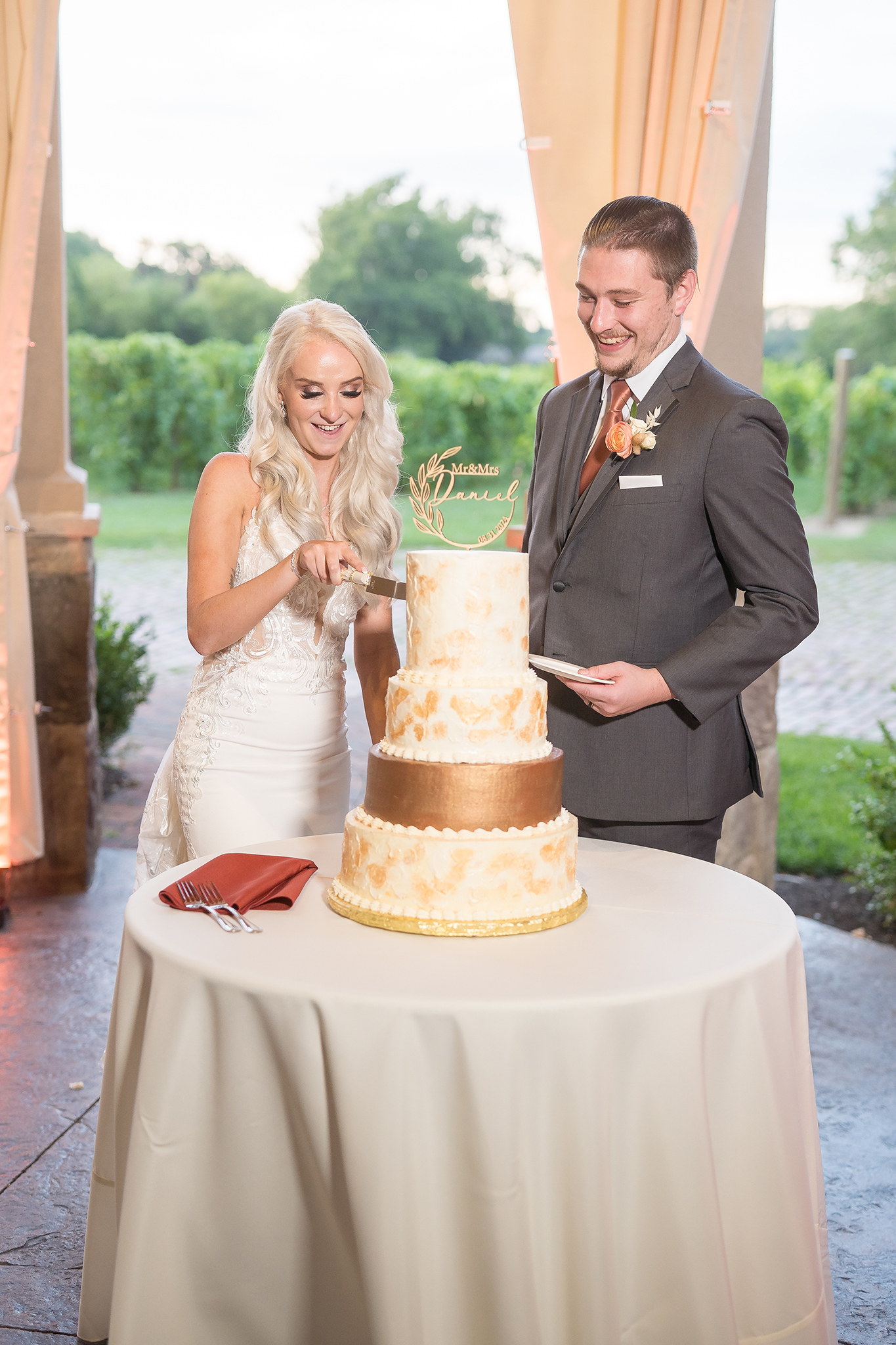 Gervasi Vineyard Wedding Cake
