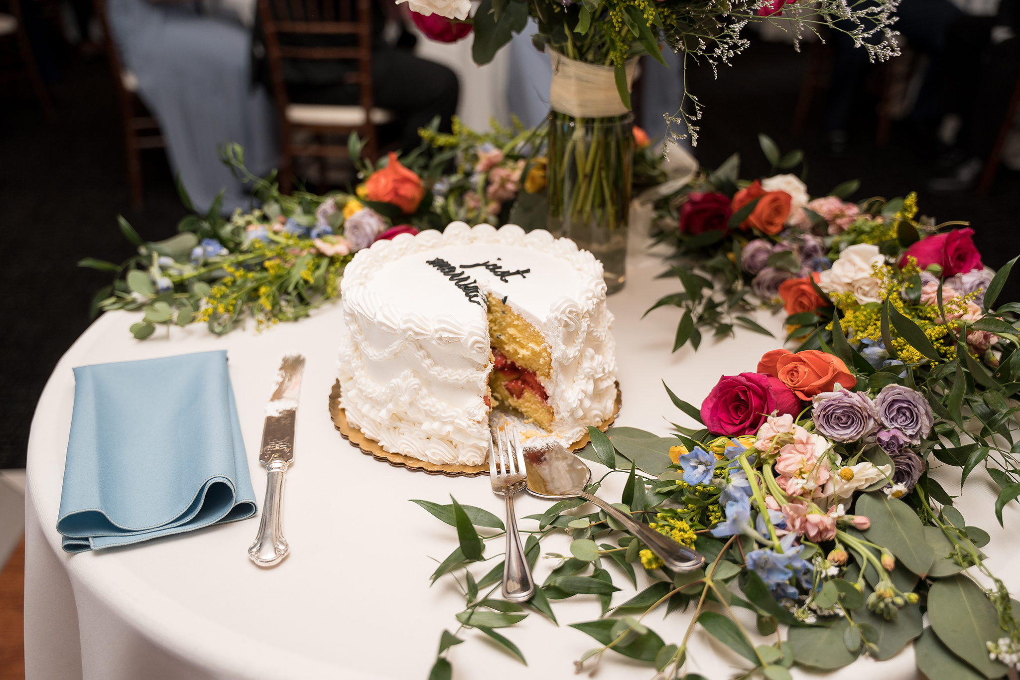 Gervasi Vineyard Wedding Cake