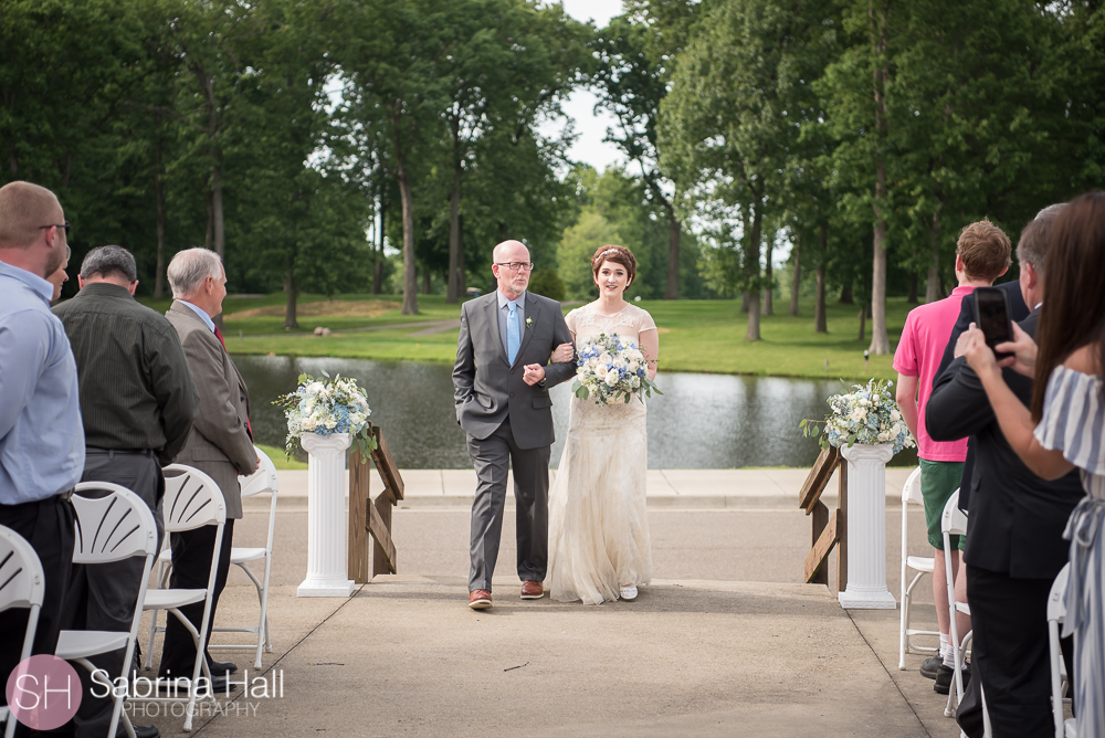 Chenoweth golf course wedding Akron Wedding Photographer Canton Chenoweth golf course wedding Akron Wedding Photographer Canton