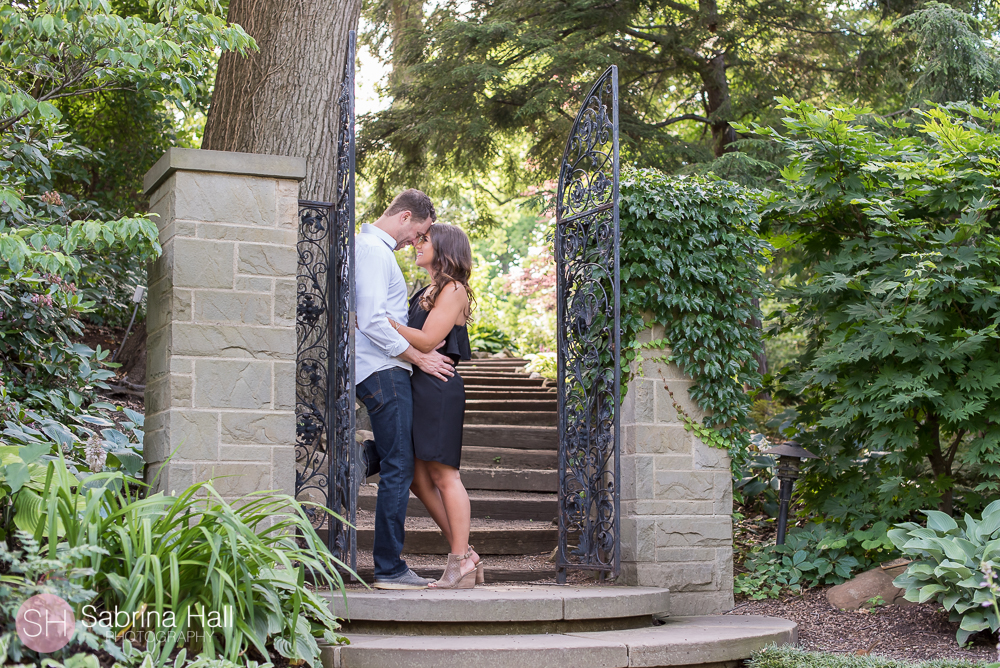 Cleveland Botanical Garden Engagement Session